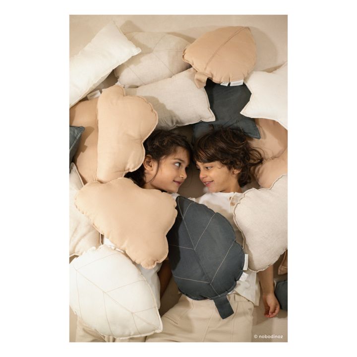 Coussin feuille - Lin Français | Grège- Image produit n°6