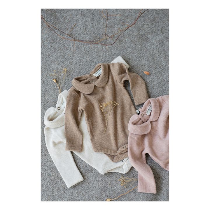 Lourdes Baby Bodysuit | Kamelbraun- Produktbild Nr. 1