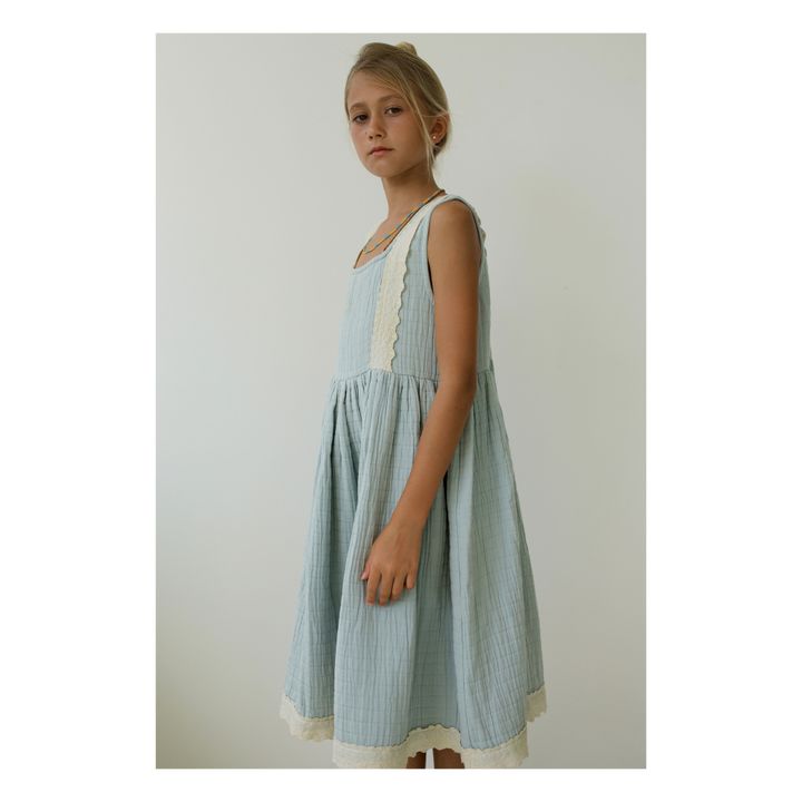 Jamilah Organic Cotton Muslin Dress | Azul Cielo- Imagen del producto n°2