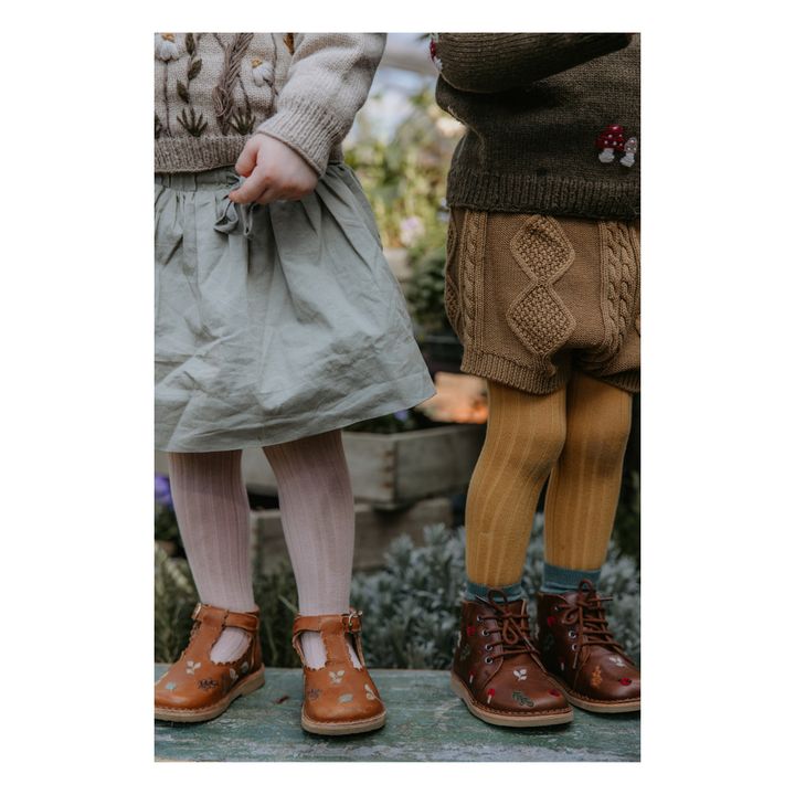 Embroidered T-Bar Mary Janes - Uniqua Capsule Collection | Coñac- Imagen del producto n°3