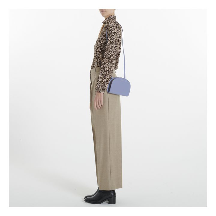 Smooth Leather Half Moon Clutch Violett- Produktbild Nr. 1