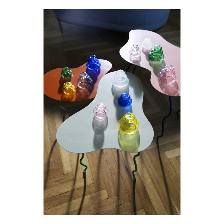 Table d'appoint Squiggle en métal | Rose pêche- Image produit n°3