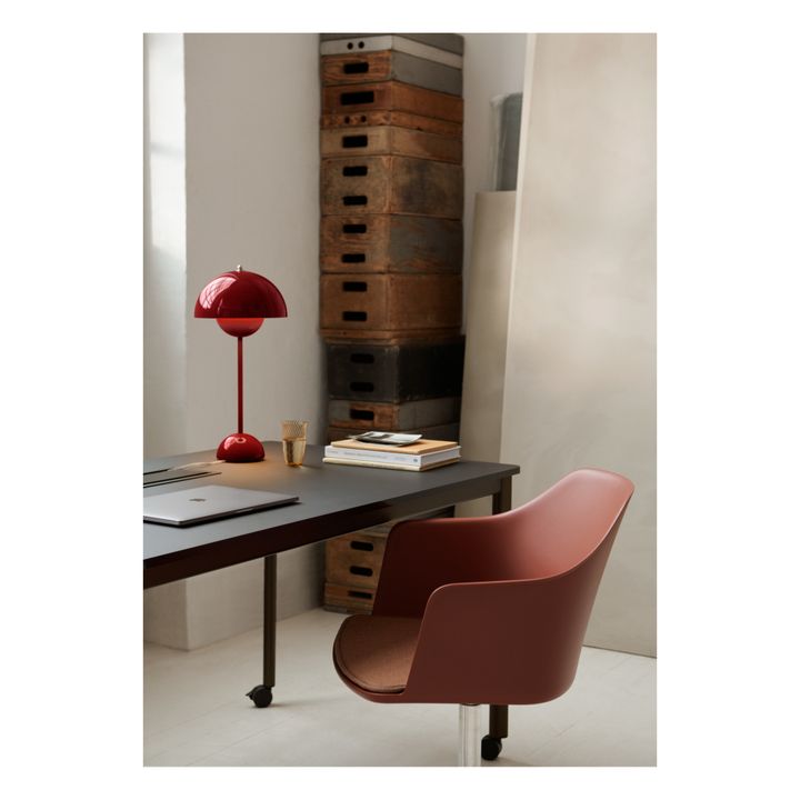 VP3 Flowerpot Table Lamp - Verner Panton, 1969 | Vermiglio- Immagine del prodotto n°1