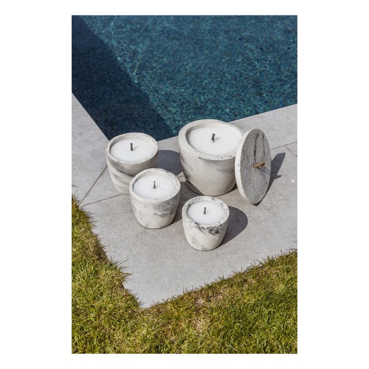 Vela de exterior con fragancia neutra | Gris- Imagen del producto n°1