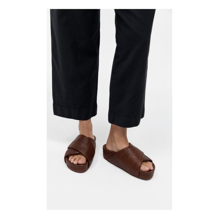 Geflochtene Sandalen | Rotbraun- Produktbild Nr. 5