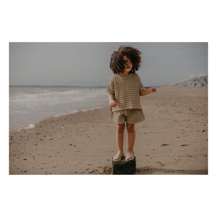 Top de algodón orgánico gofrado The Bay | Camel- Imagen del producto n°2
