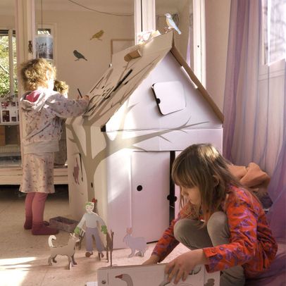 http://static.smallable.com/237692-thickbox/kidsonroof-casa-cabana-cardboard-house-with-patterns.jpg
