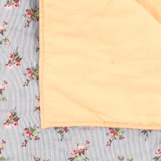 Couverture Fleurs - gris