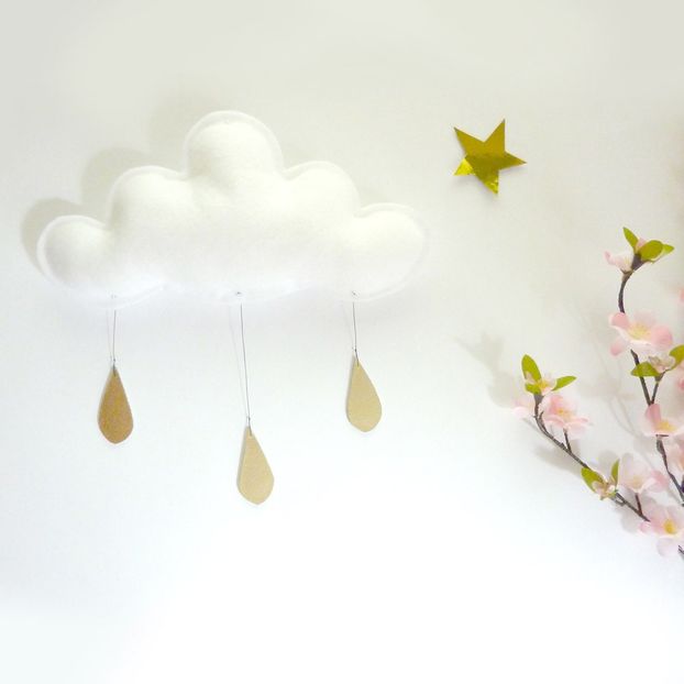 Wolken Mobile mit goldenen Tropfen - Weiß -product