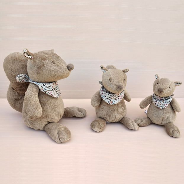 Tobi Little berry squirrel 18cm soft toy-product