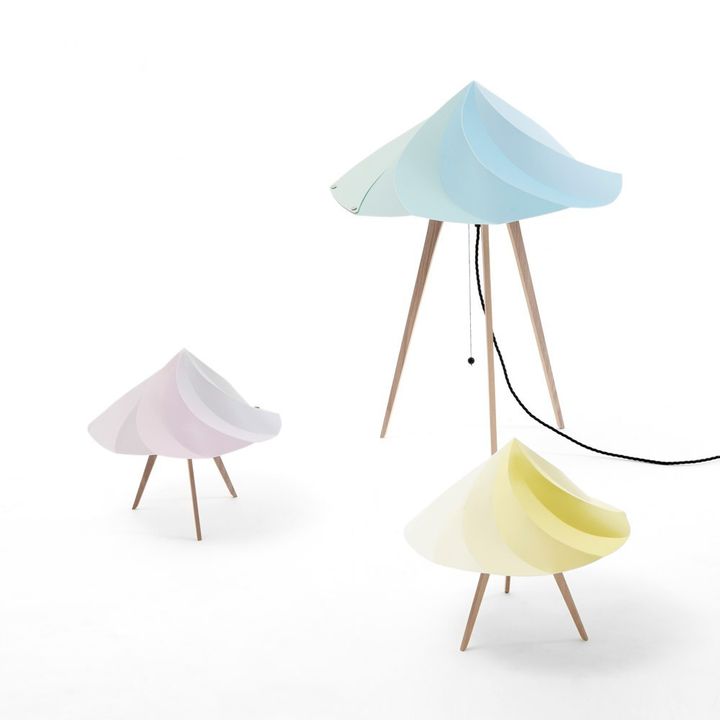 Chantilly Lampe kleines Modell | Blasses Gelb- Produktbild Nr. 1