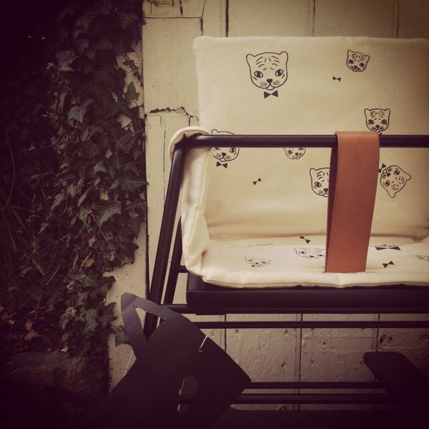 Coussin Chat pour Tower chair par Audrey Jeanne-product