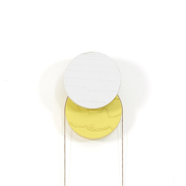 Patère Lou - Gris clair et jaune-product