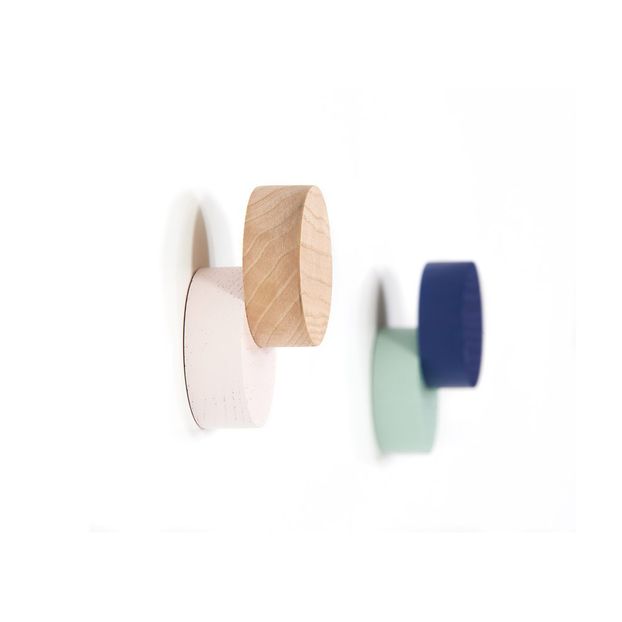 Lou hooks - oak and pastel pink-product