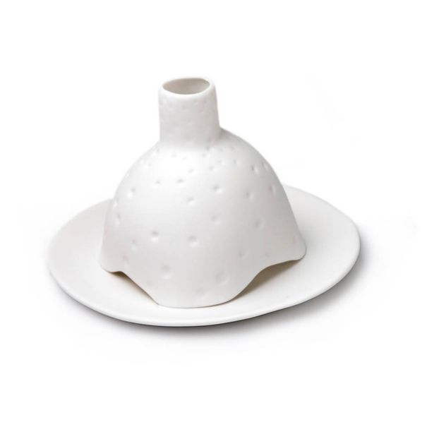Photophore Igloo criblé en porcelaine mate-product