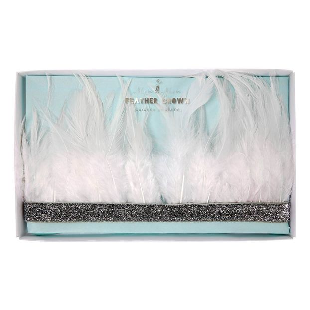 Crown with feathers -product