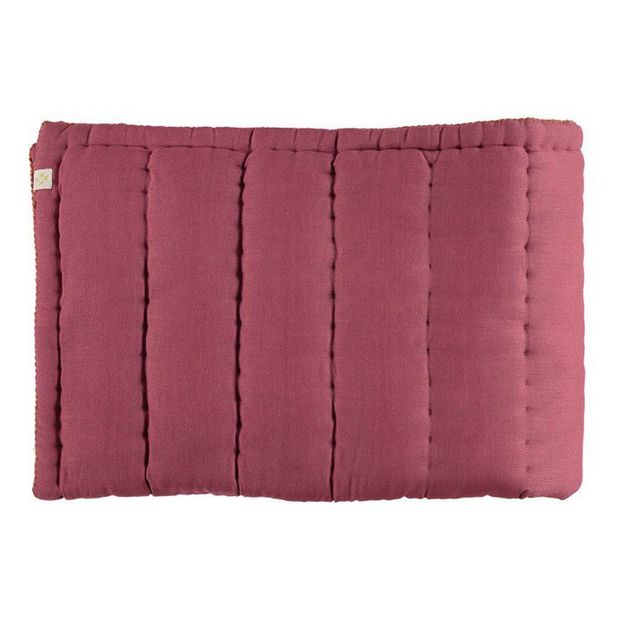 Couverture matelassée brodée main-product