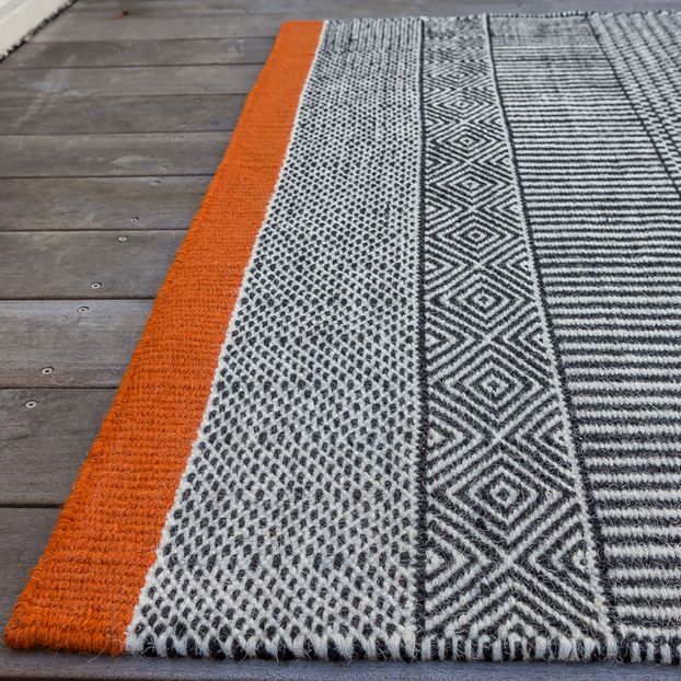 Tapis tissé Tryptik-product