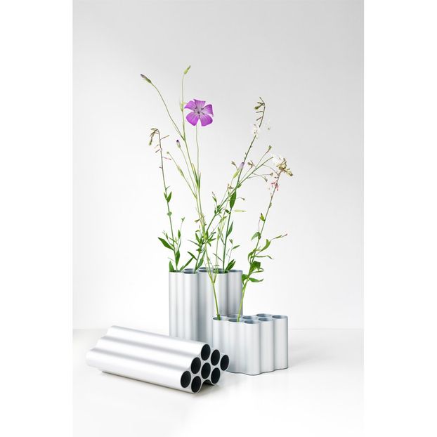 Vaso in aluminio Nuovola - Ronan & Erwan Bouroullec , 2016 -product