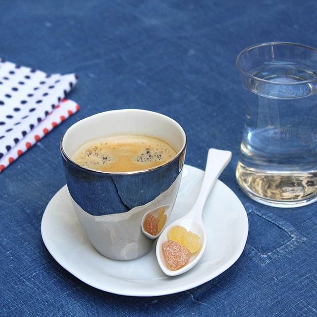 Mini assiettes Soucoupes Affamées en porcelaine - Vendues par 6-product
