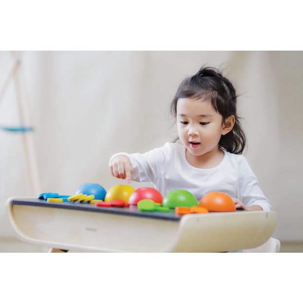 Bureau pour enfant - Plateau noir en planwood-product