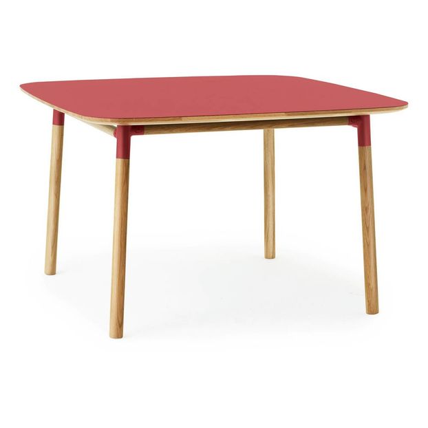 Mesa Form cuadrada 120x120 cm-product
