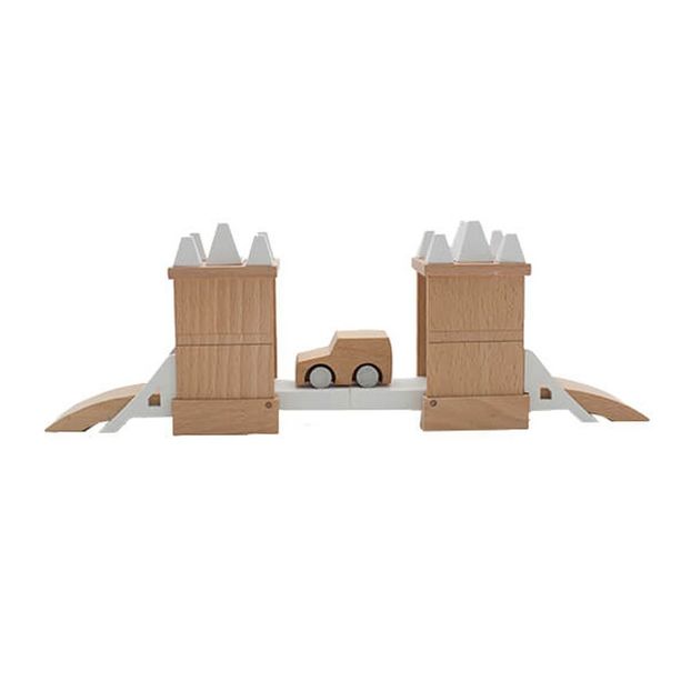 Tower Bridge Magnetic Wooden Game-product