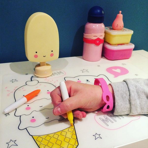 Table Colouring Set with 5 Pens and A Little Lovely Company Bracelet-product