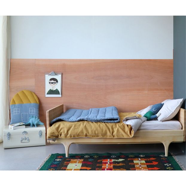 Couverture matelassée brodée main petits carreaux en coton-product