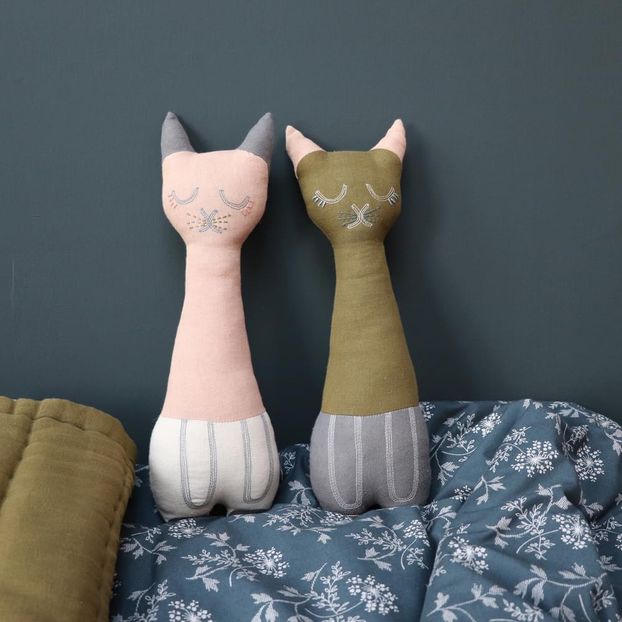 Coussin chat en coton 12x34 cm-product