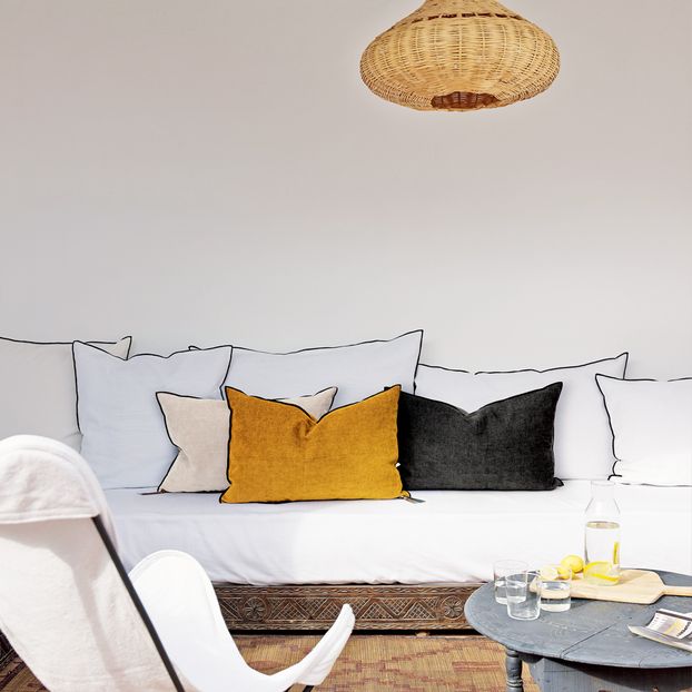 Chenille Vice Versa Black Line Cushion-product