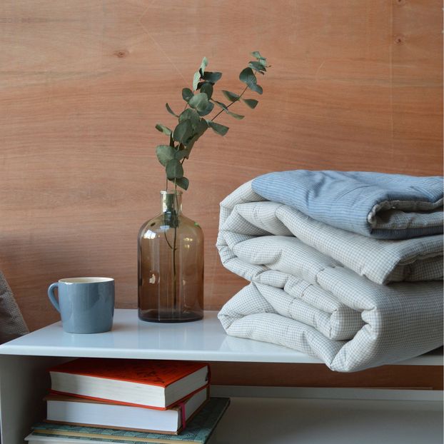 Hand Woven Checked Blanket - Limited Edition-product