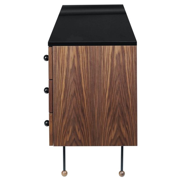 Cómoda baja de nogal, Greta M. Grossman, 1953-product