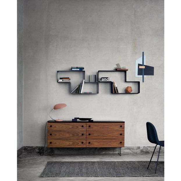 Commode basse en noyer, Greta M. Grossman, 1952-product