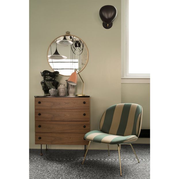 Fauteuil lounge Beetle rembourré base Conic, GamFratesi, 2013, Laiton/Velours-product