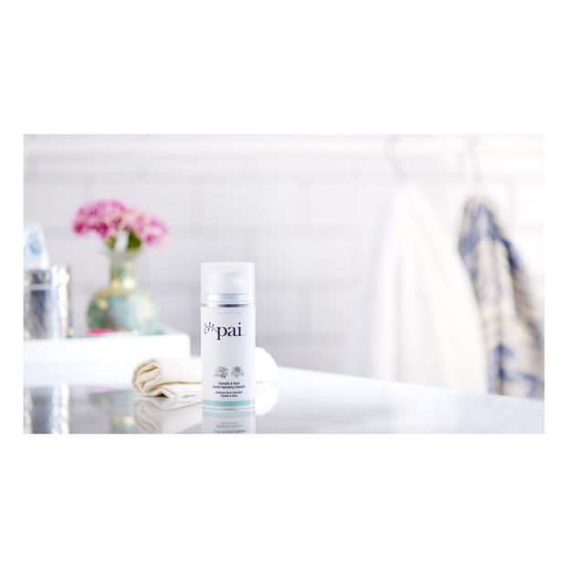 Nettoyant Doux Hydratant Camélia & Rose 100 ml-product