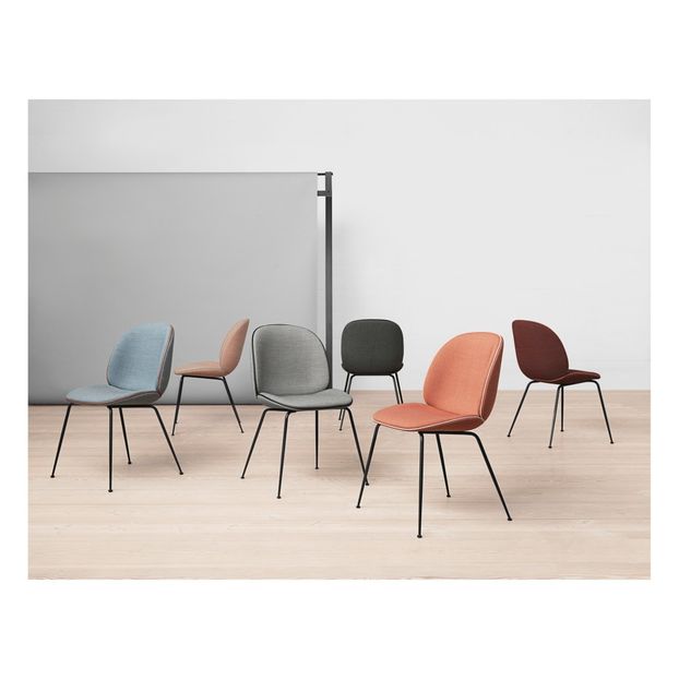 Chaise Beetle rembourrée base Conic, GamFratesi 2013, Noir/Velours-product