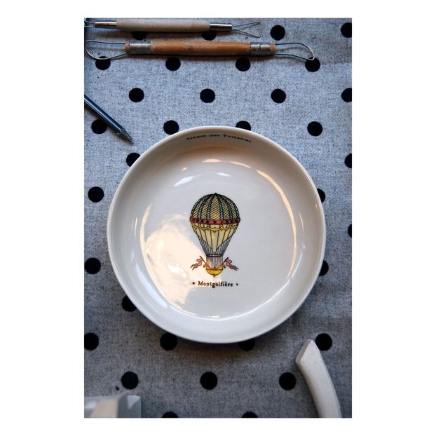 Plato Jardín de las Tullerías Globo aerostático de porcelana, D16 cm - Marin Montagut-product