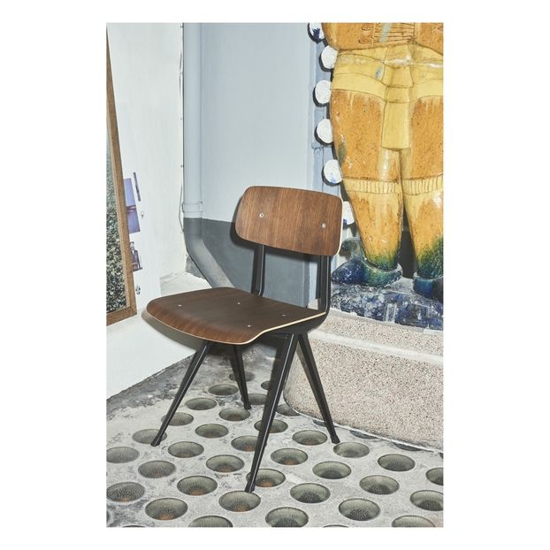 Chaise Result en chêne fumé - Réedition Friso Kramer & Wim Rietveld-product