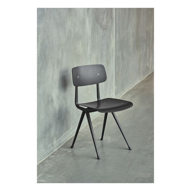 Chaise Result en chêne teinté - Réedition Friso Kramer & Wim Rietveld-product