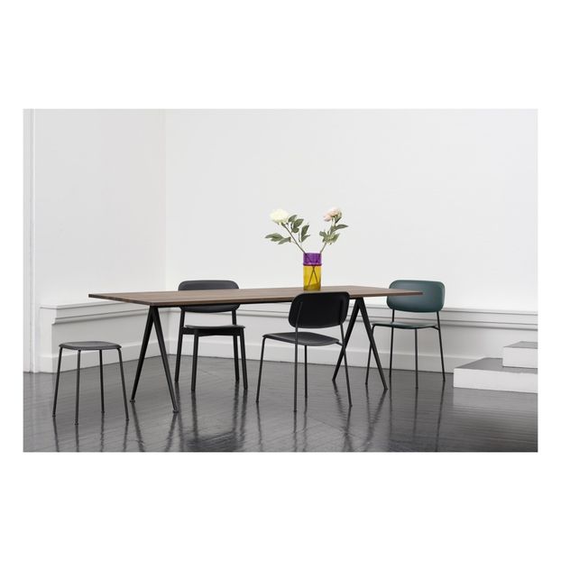 Table 250x85 cm Pyramid 02 en chêne laqué mat - Réedition Friso Kramer & Wim Rietveld-product