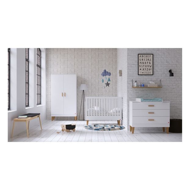 Lounge Oak Wardrobe -product