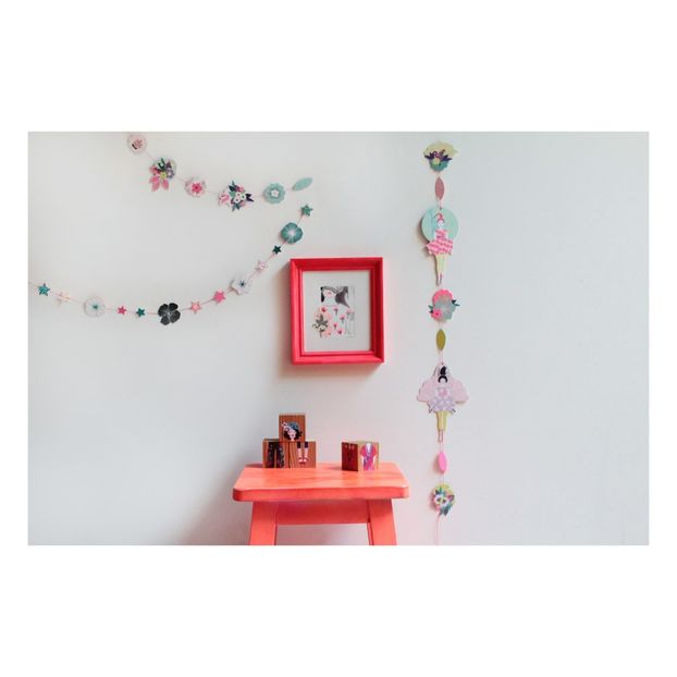 Spring Ballet Garland Kit -product
