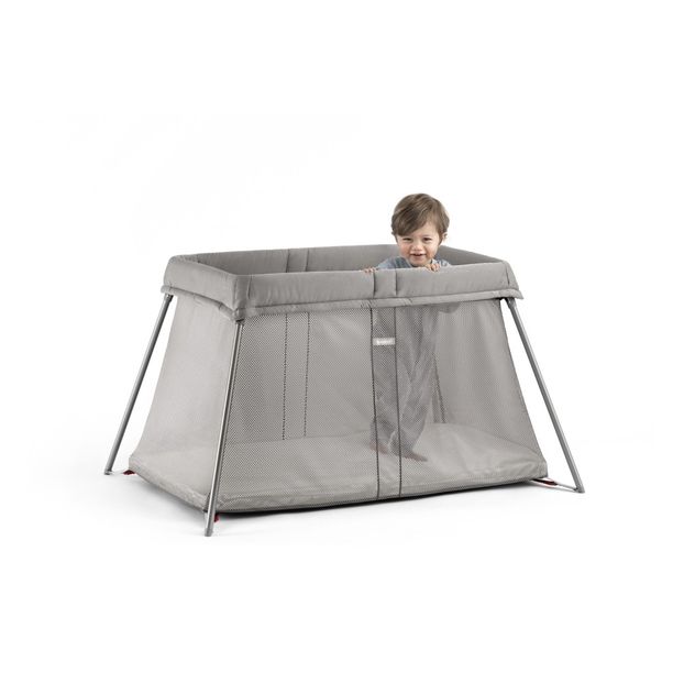 Easy Go Lightweight Travel Crib -product