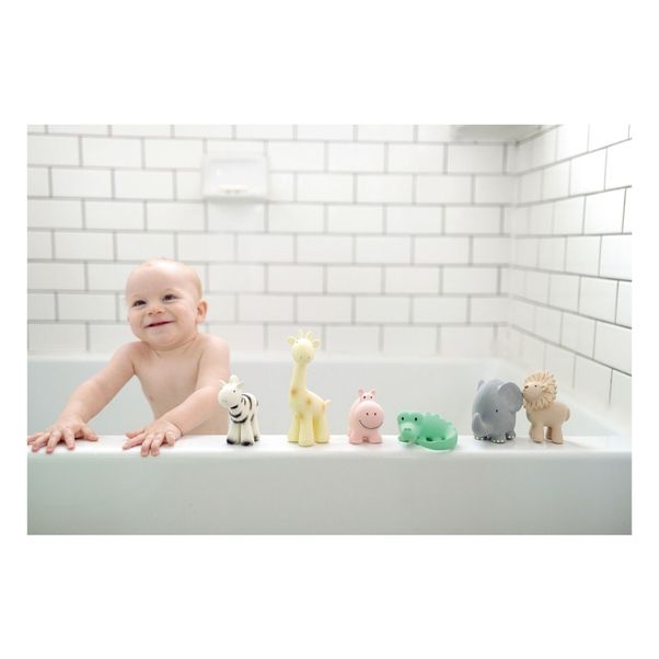 Lion Natural Rubber Rattle -product