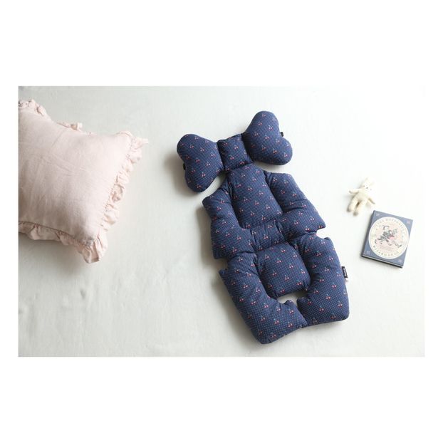 New Born Cherry Pillow -product