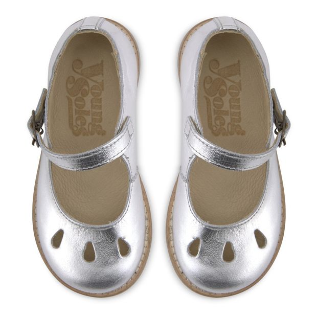Merceditas Cuero June -product