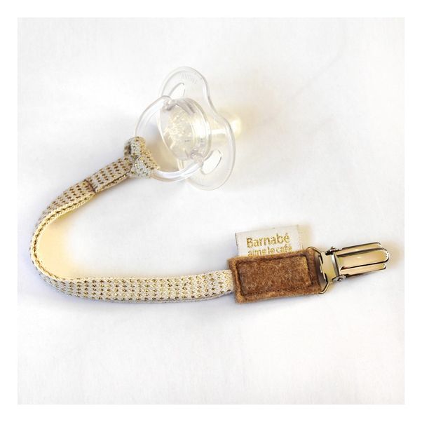 Attache-tétine-product