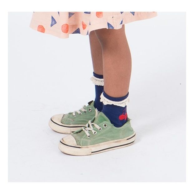 Cherry lace socks -product