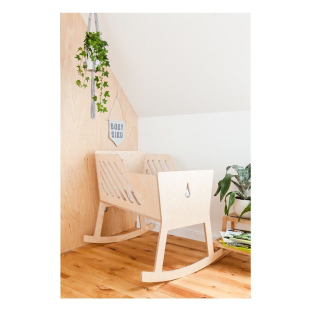 Tuli Swinging Crib-product